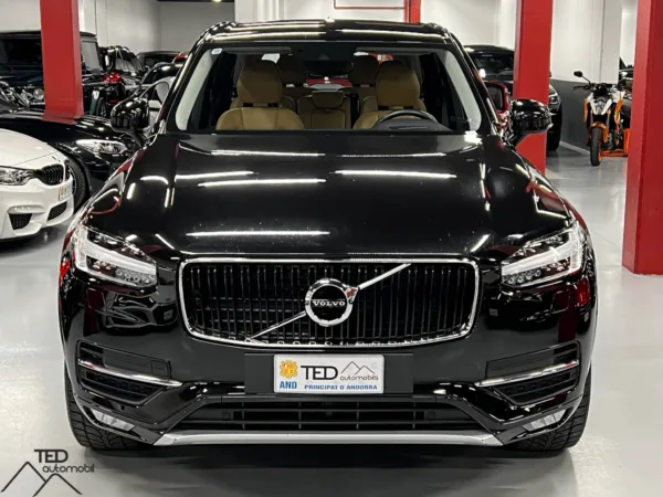 Volvo XC90 D5 AWD 225cv 02