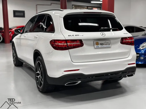 Mercedes GLC 250d 204cv Blanc 08