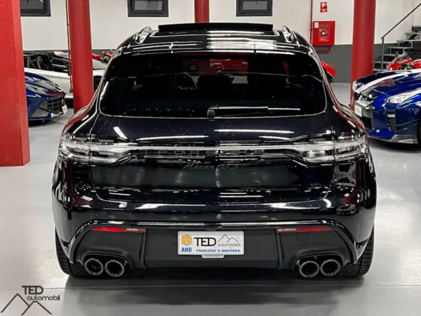 Porsche Macan GTS 440cv Negre n03 07