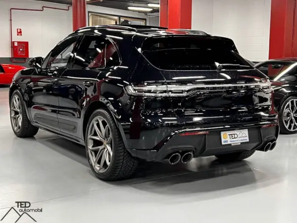 Porsche Macan GTS 440cv Negre n03 08