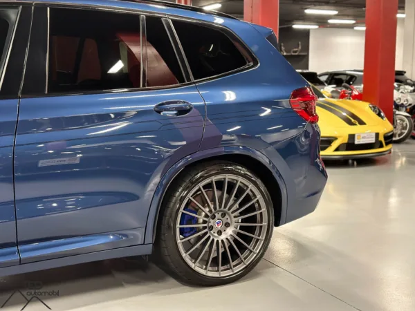 BMW Alpina XD3 388cv Blau 10