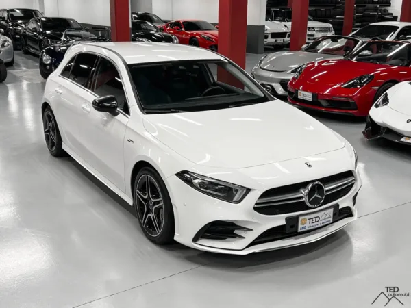 Mercedes Benz A35 AMG 306cv Blanc 04