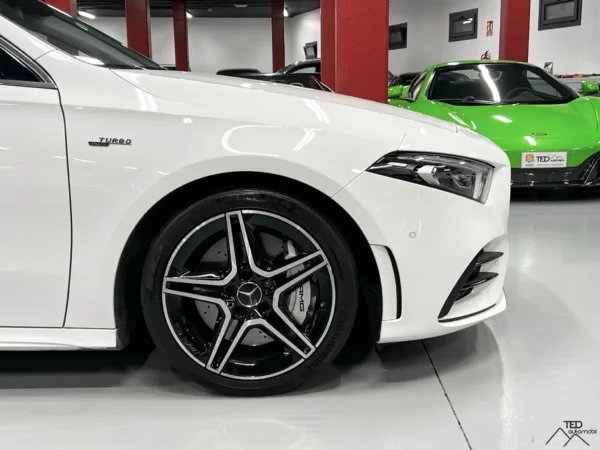 Mercedes Benz A35 AMG 306cv Blanc 05