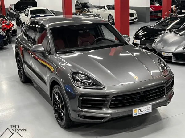 Porsche Cayenne S 440cv Gris 04