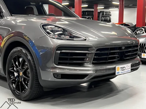 Porsche Cayenne S 440cv Gris 05