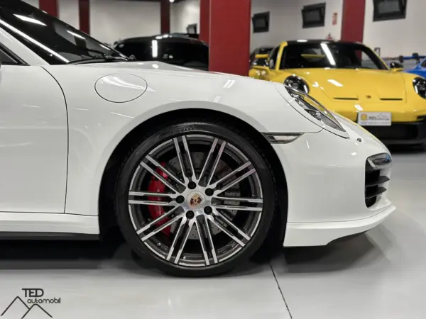 Porsche 911 991 Turbo 05