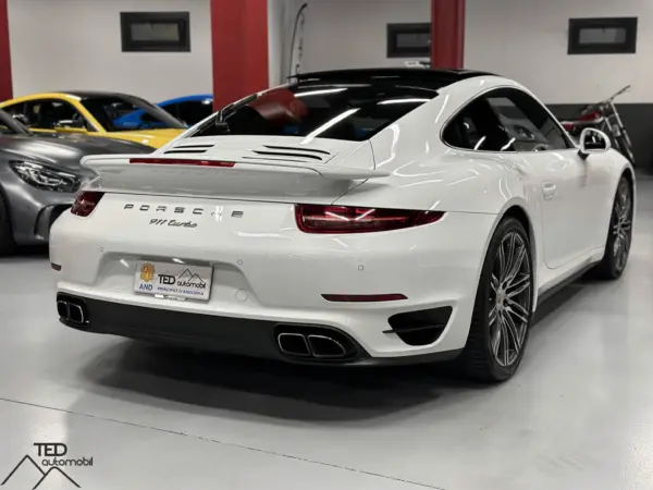 Porsche 911 991 Turbo 06