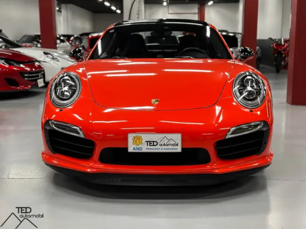 Porsche 911 Turbo S 991 560 CV 02