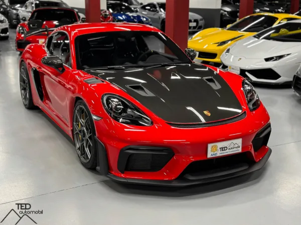 Porsche Cayman GT4 RS 500cv Weissach RS 04