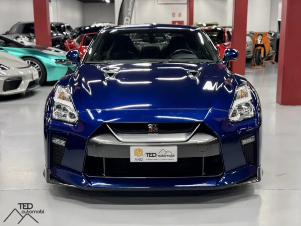 Nissan GT R 570cv Blau 02