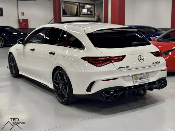 Mercedes CLA45s Shooting Brake AMG 4 Matic 421cv 07