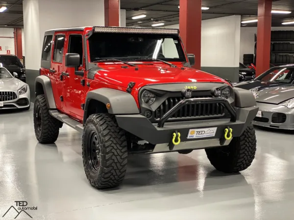 Jeep Wrangler Unlimited Sahara 2 8 crd 200cv 03