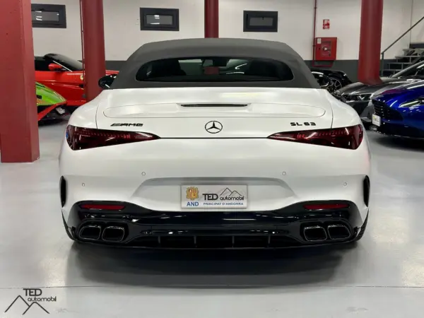 Mercedes AMG SL 63 4 Matic 585 cv Blanc 06