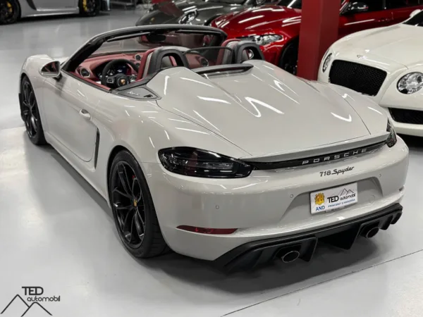 Porsche 718 Boxster Spyder Cabriolet 420cv 13