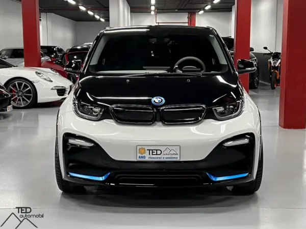 BMW I3 S Electric REX 184cv Interior Alcantara 02