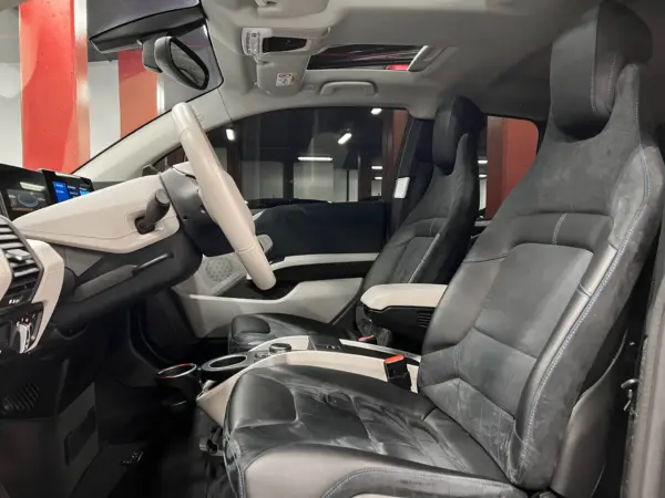 BMW I3 S Electric REX 184cv Interior Alcantara 10