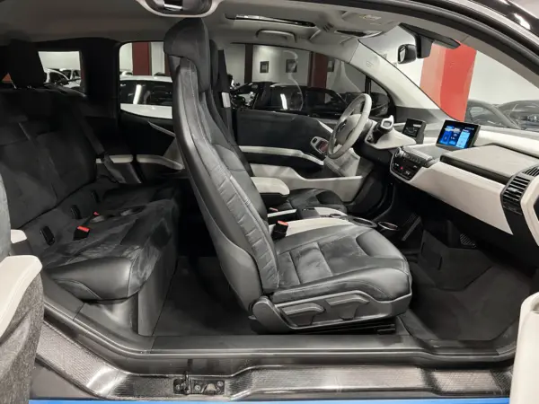 BMW I3 S Electric REX 184cv Interior Alcantara 15