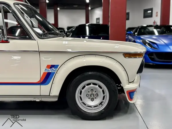 BMW 2002 Turbo 170cv 05