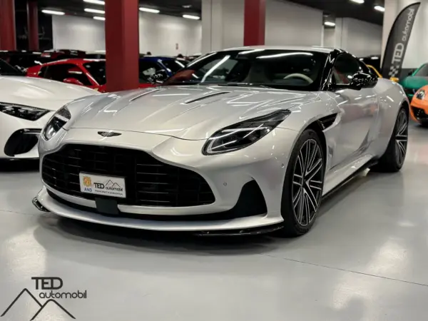 ASTON MARTI DB12 GRIS PRINCI