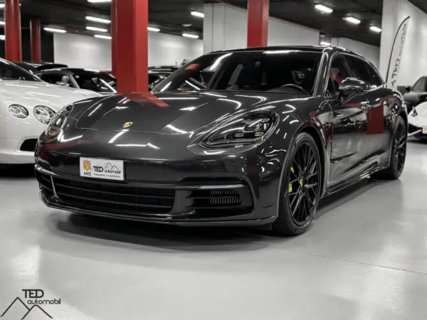 PORSCHE PANAMERA 4 HYBRID LLANDA NEGRA PRINCI