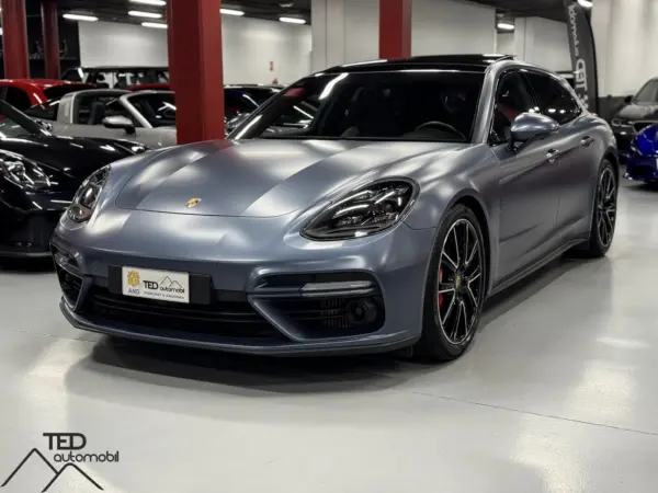 PORSCHE PANAMERA TURBO SPORT TURISMO BLAU PRINCI