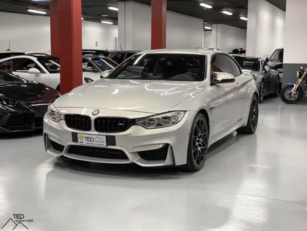 BMW M4 CAB GRIS PRINCI