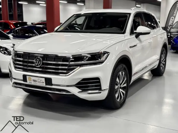 VOLKSWAGEN TOUAREG BLANC PRINCI