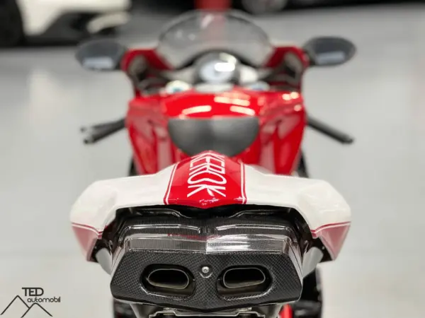 Ducati 749 R 08