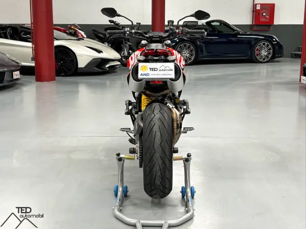 Ducati Hypermotard 950 08