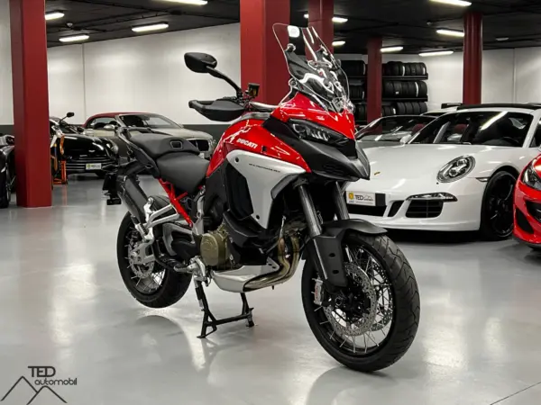 Ducati Multistrada V4 04