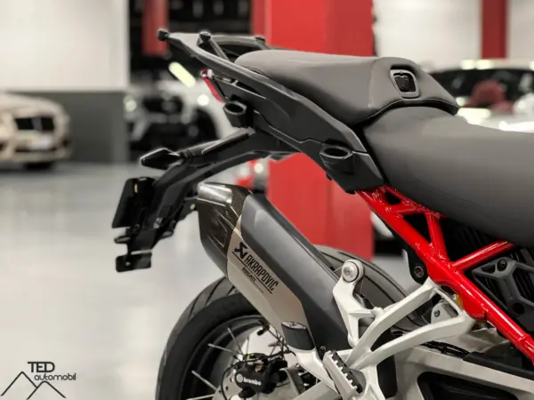 Ducati Multistrada V4 06