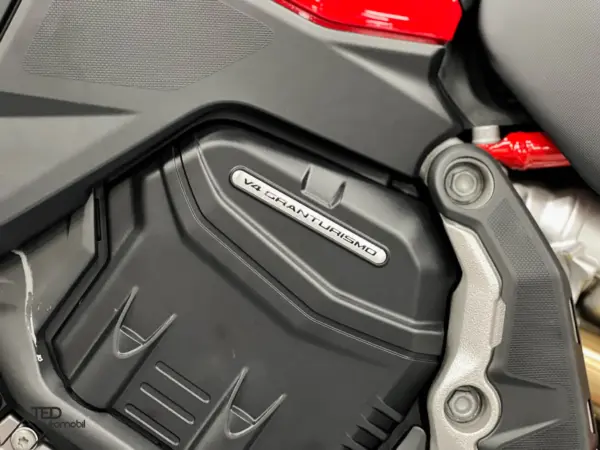 Ducati Multistrada V4 14