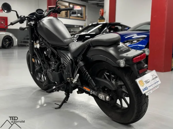 Honda CMX 500 Rebel 09