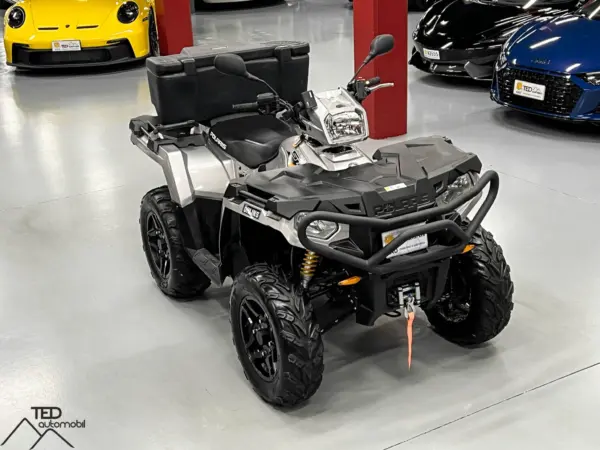 Polaris Quad 570 04