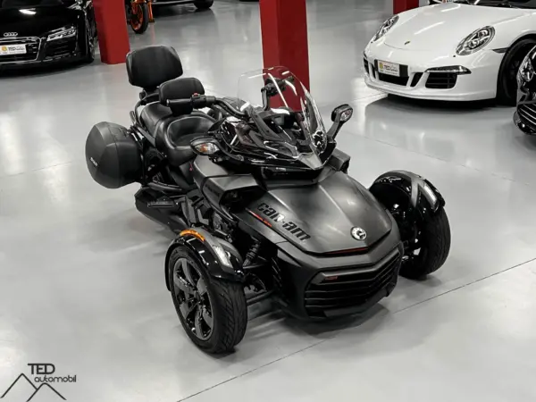 Can Am Spyder F3 04