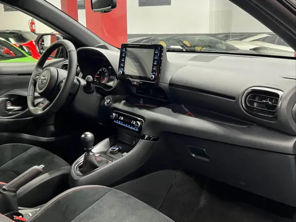 FFE5 CBB6 0963 4 AD9 AAFE E73 A5 B5197 EE