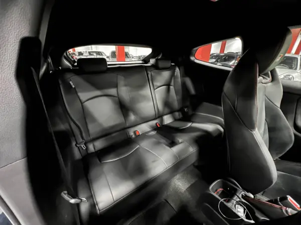 3933 F09 F A8 B3 404 A 9439 920 D51 AA7 E9 E