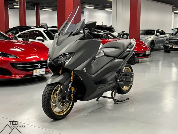 Yamaha TMAX XP 560 Principale