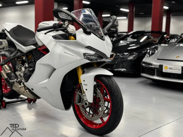 Ducati Supersport S Akrapovic 04