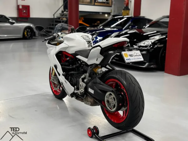 Ducati Supersport S Akrapovic 13