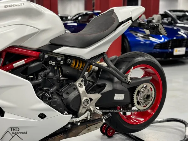 Ducati Supersport S Akrapovic 14