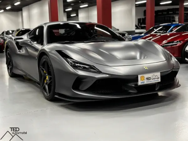 Ferrari F8 Tributo 720cv 03