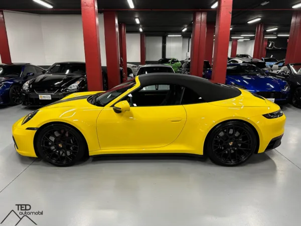 Porsche 911 992 Cabriolet Carrera 4 GTS 480cv 09