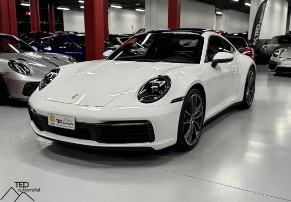 Porsche 911 992 Carrera 385cv Principale