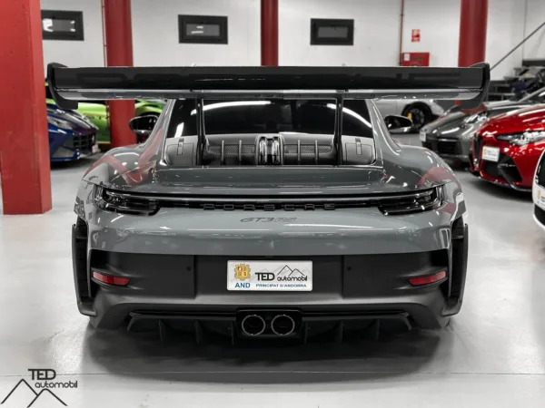 Porsche 911 992 GT3 RS Weissach 525cv 07