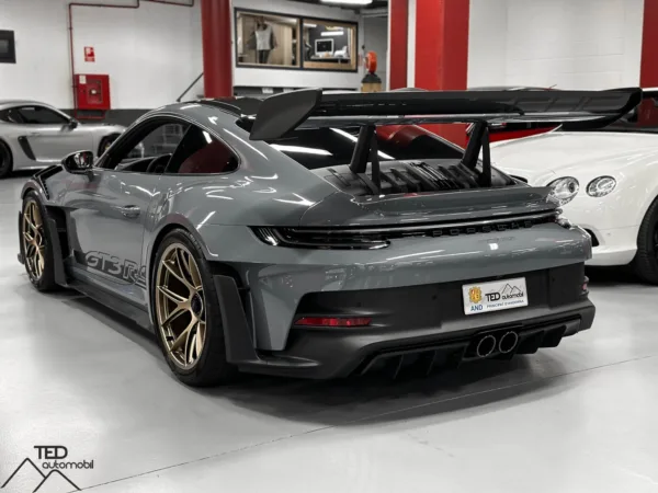 Porsche 911 992 GT3 RS Weissach 525cv 08