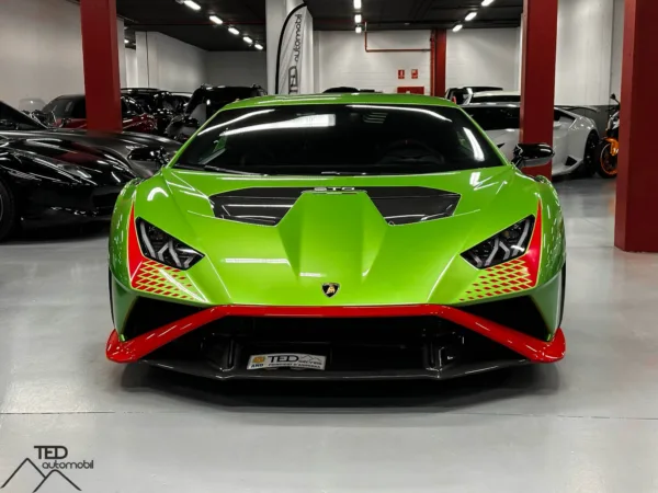 Lamborghini Huracan STO 02