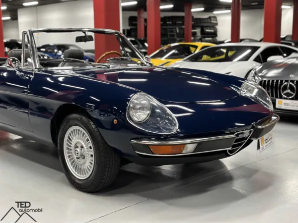 Alfa Romeo Spider 1974 Restaurat 04