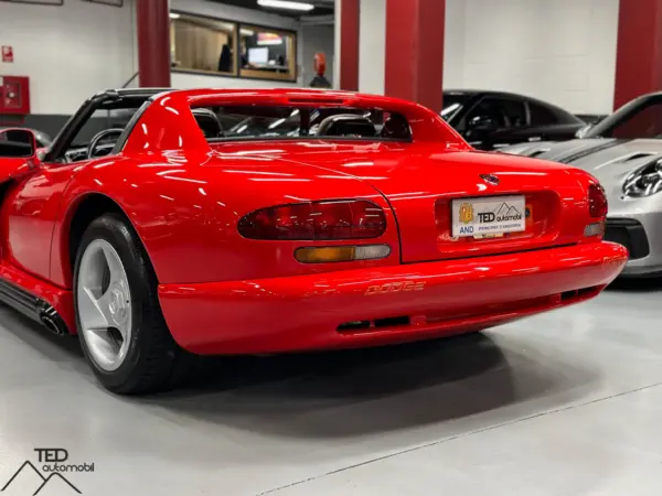 Dodge Viper RT 10 406cv 09