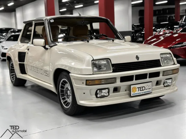 Renault 5 Turbo 2 160cv 03